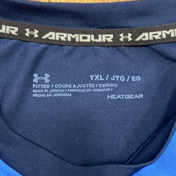 Under Armour boys heat gear t-shirt - Picture 3 of 4